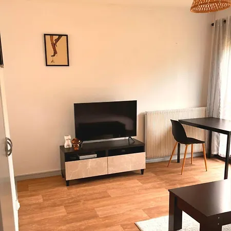 Equipe, 1er Etage, Environs Tres Calmes * Talence